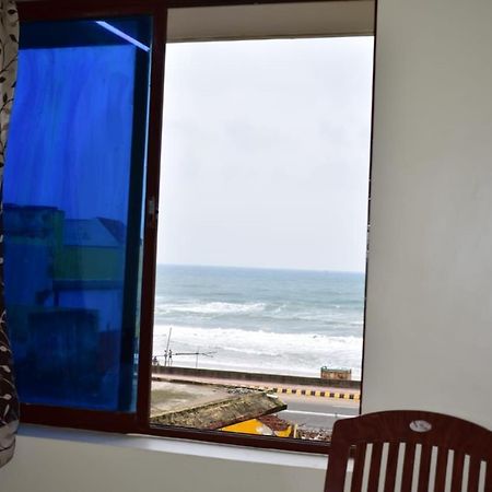 Hotel Lovely Inn ! Puri Luaran gambar